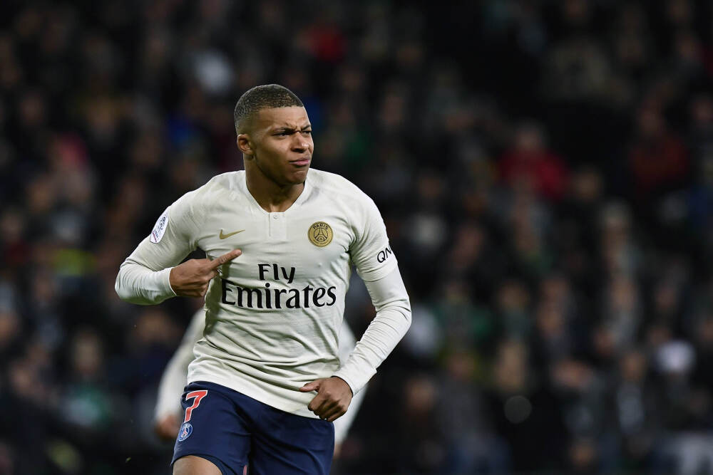 班凯罗37分完胜探花郎，米切尔45+4+4，骑士双杀魔术豪取四连胜